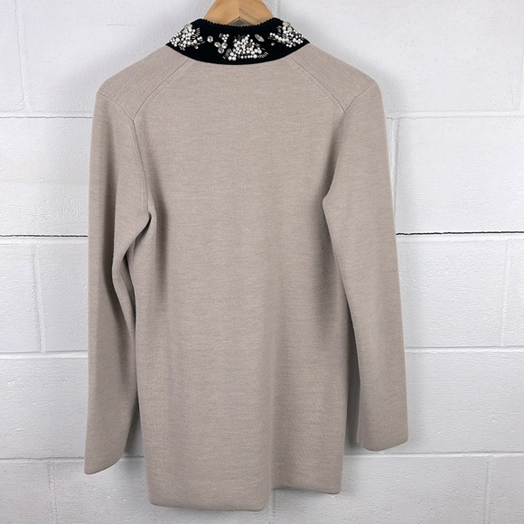 Tory Burch beige embellished v-neck sweater - Picture 5 of 5